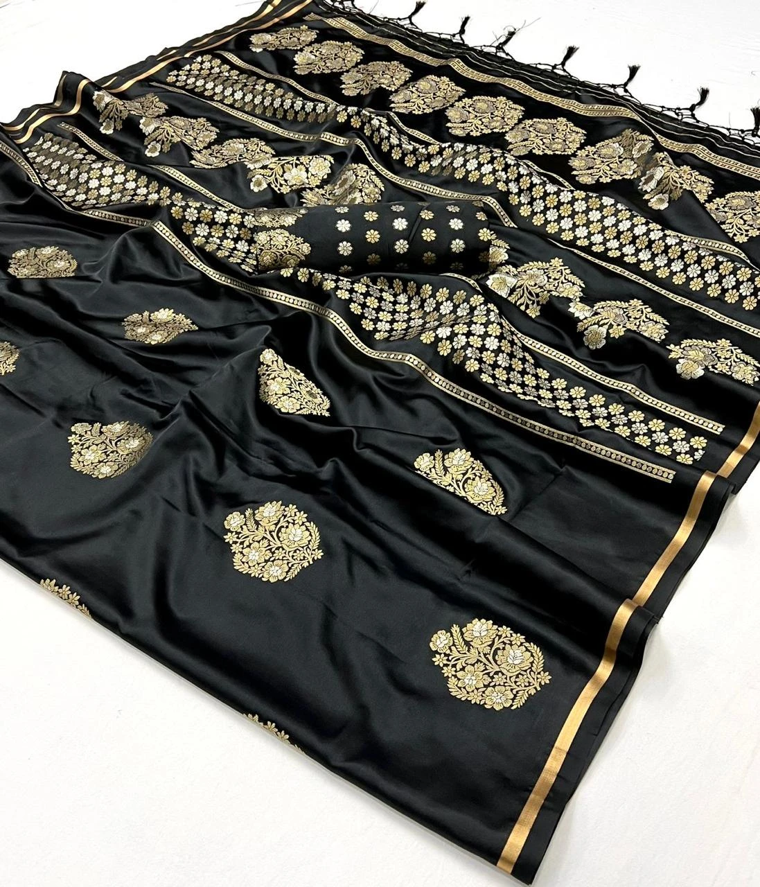 Rajtex Kanthkala Topaz Silk Wholesale Fancy Silk Catalog — Wholesale Sarees, rajtex wholesale from Surat - Gallery Image 3